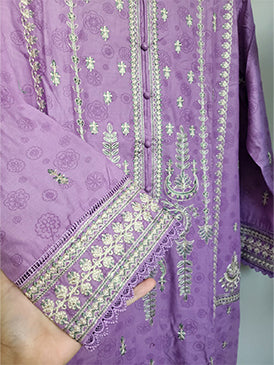 3 Piece - Embroidered cotton lawn suit with chiffon dupatta