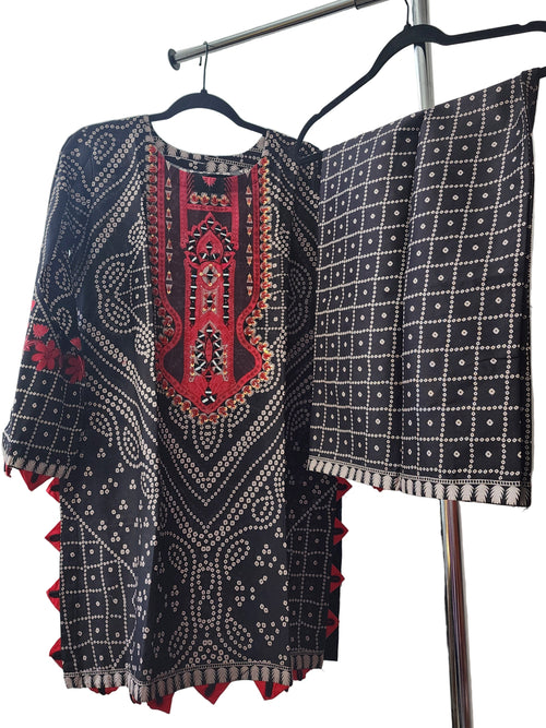 2 Piece - Light Khaddar with Mirror and handwork INU-321