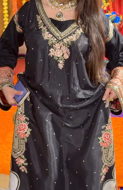 2 Piece - RawSilk Embroidered Kaftan Set INU-279